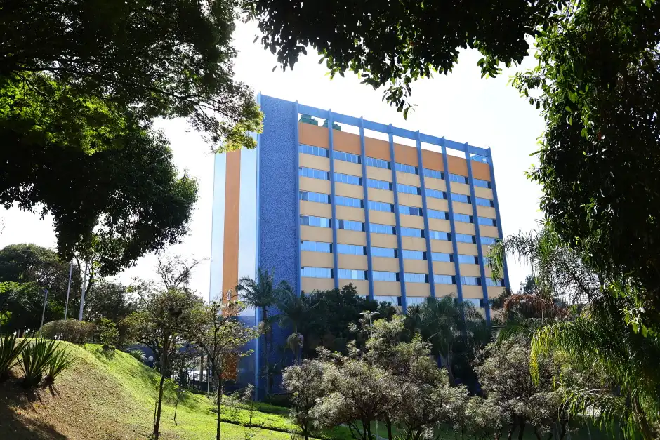 Prefeitura mantém plantões durante feriado do Dia do Servidor