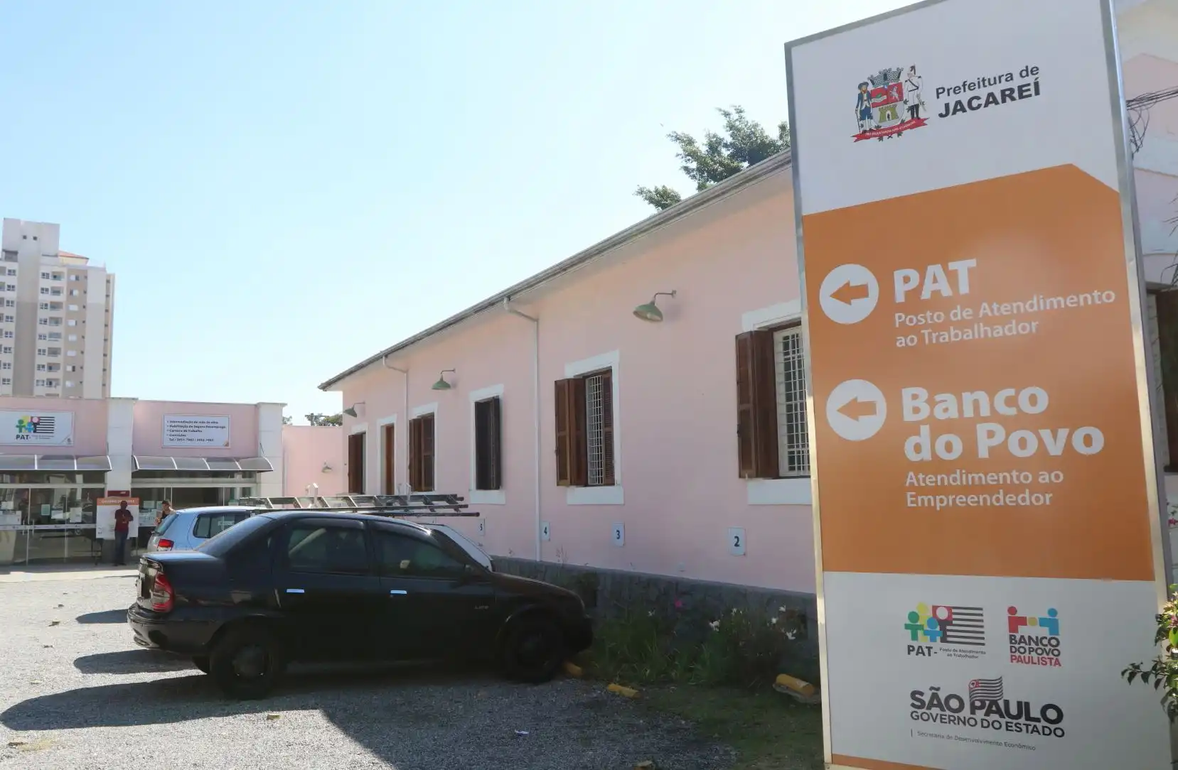 PAT de Jacareí tem mais de 200 vagas abertas para estágio de Pedagogia