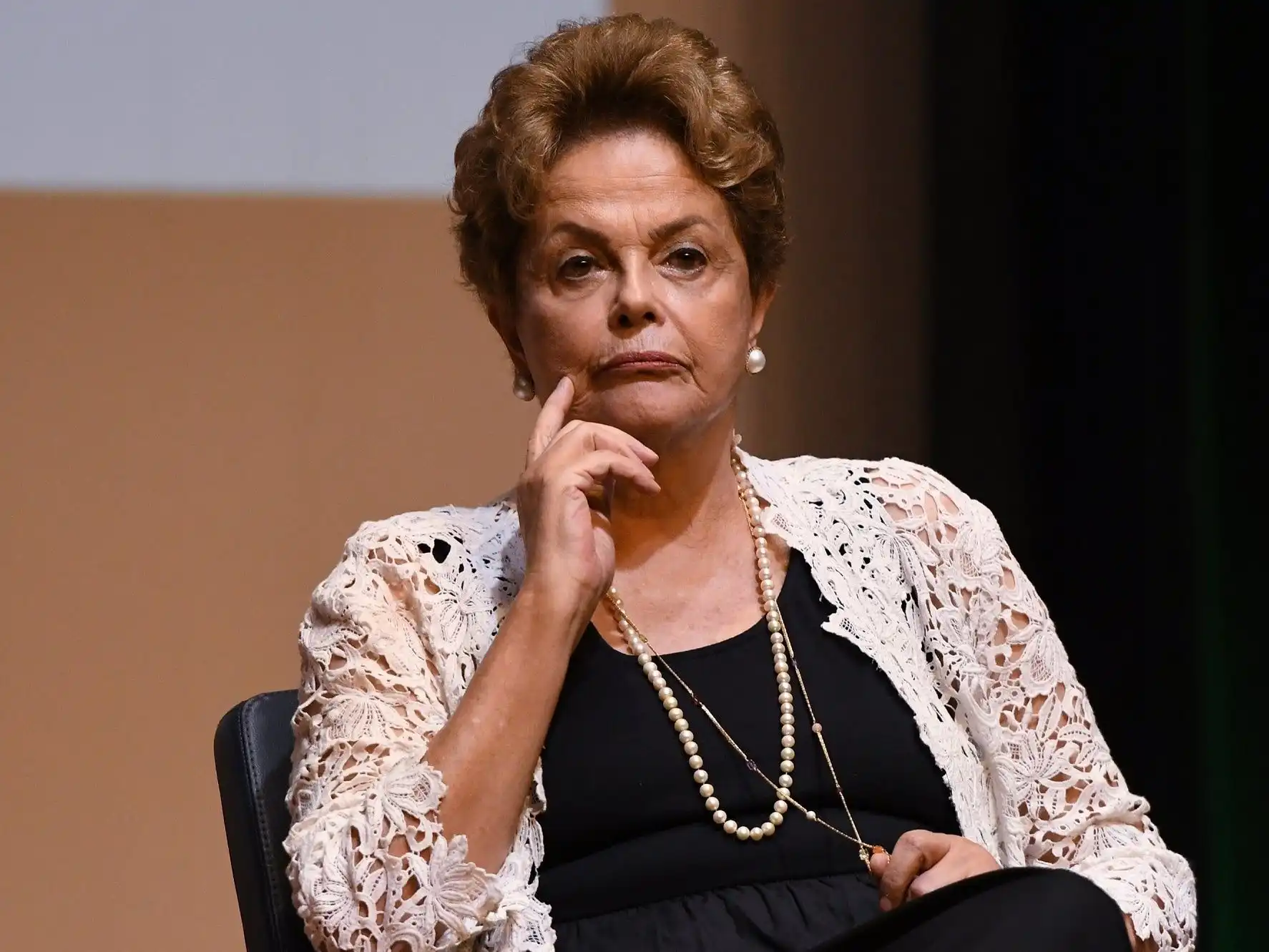 TCU informa que Dilma Rousseff não devolveu, nem pagou por itens de acervo pessoal
