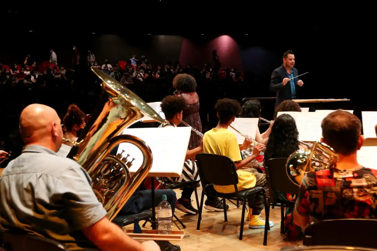 Teatro Ariano Suassuna recebe apresentações do concerto 'Clássicos da Disney'