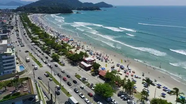 Quatro mortes por afogamento foram registradas nas praias paulistas no carnaval