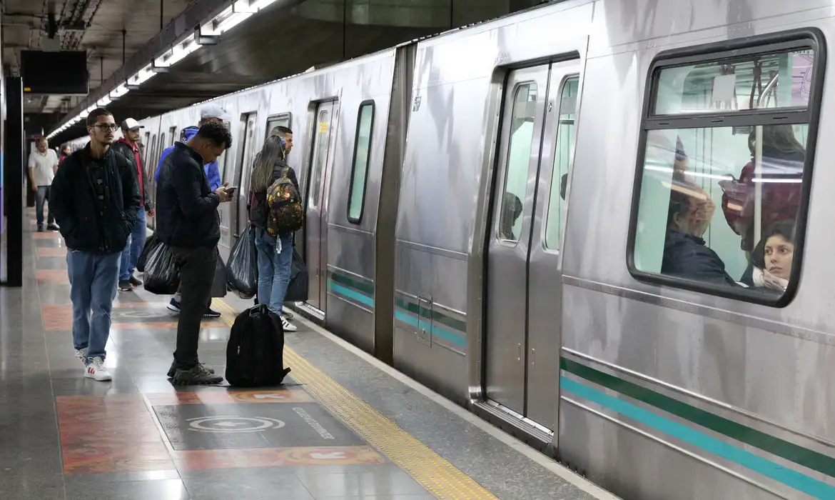 Transportes Metropolitanos terão mudanças na operação durante o feriado de 9 de Julho