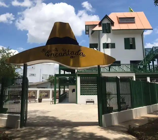 Réplica da casa A Encantada de Santos Dumont