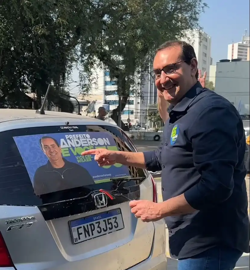 Anderson Farias reverte decisão da Justiça e pode usar material de campanha