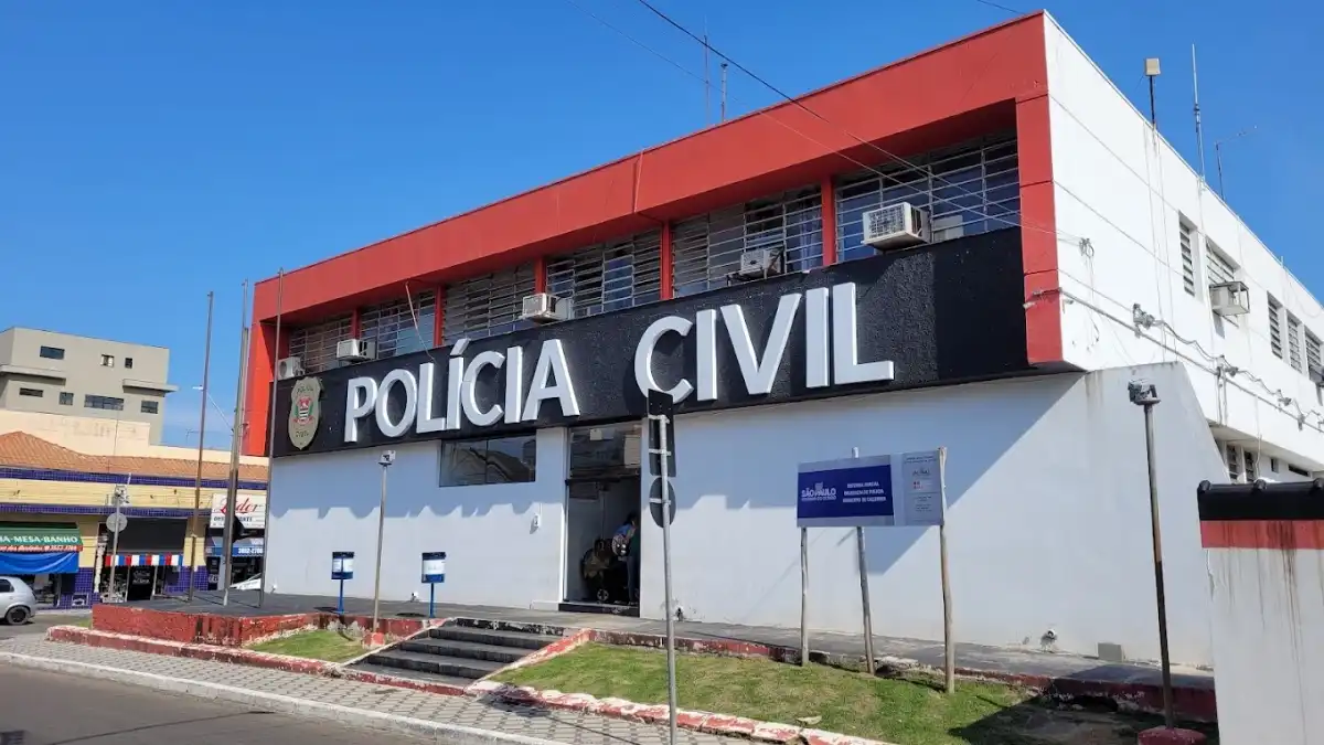 Suspeito de agredir a esposa com mata-leão e socos é preso em Caçapava
