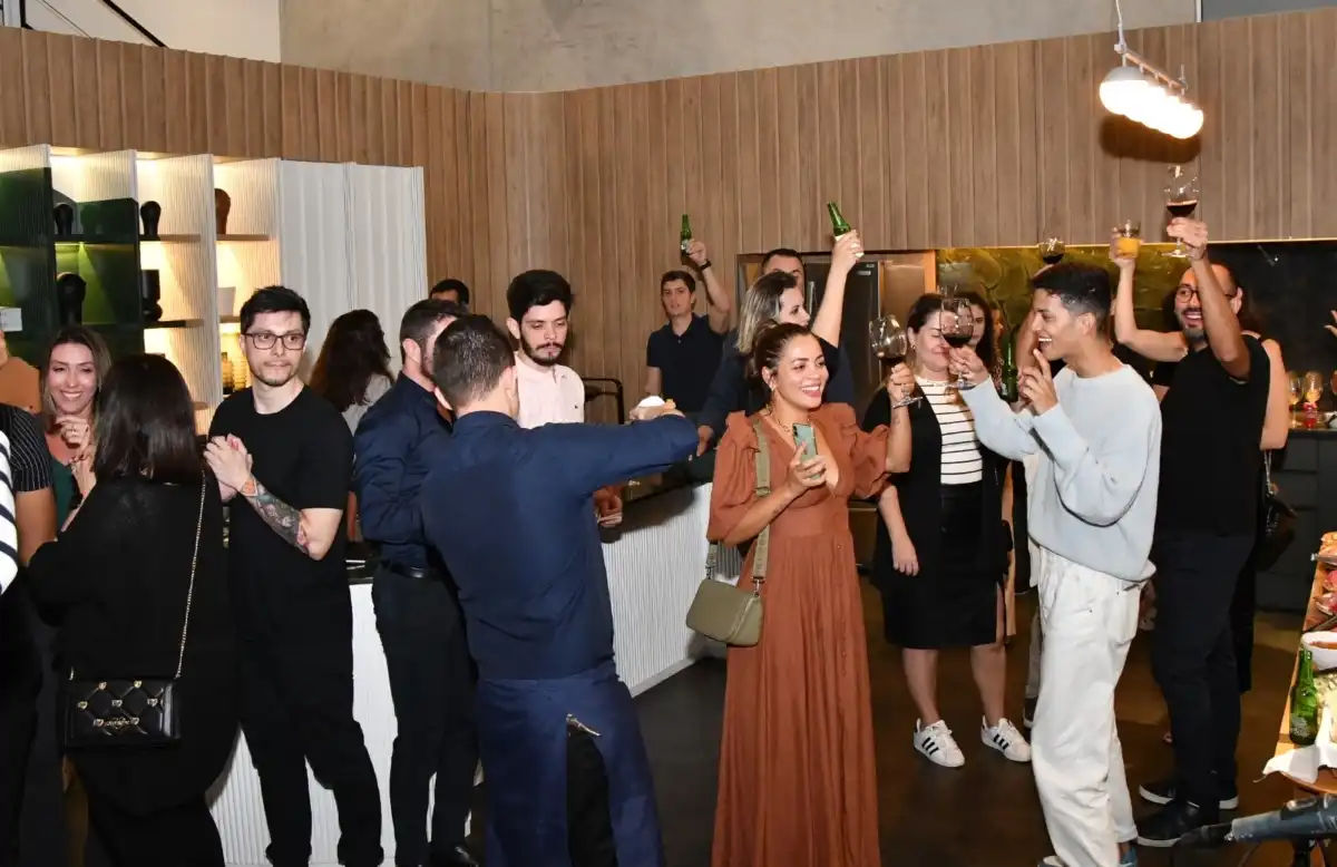 Stilo Movelaria reúne arquitetos e designs para lançamento de novas cores em São José