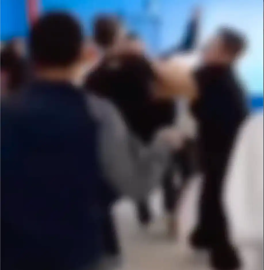 Aluno é esfaqueado durante briga em escola de São José dos Campos