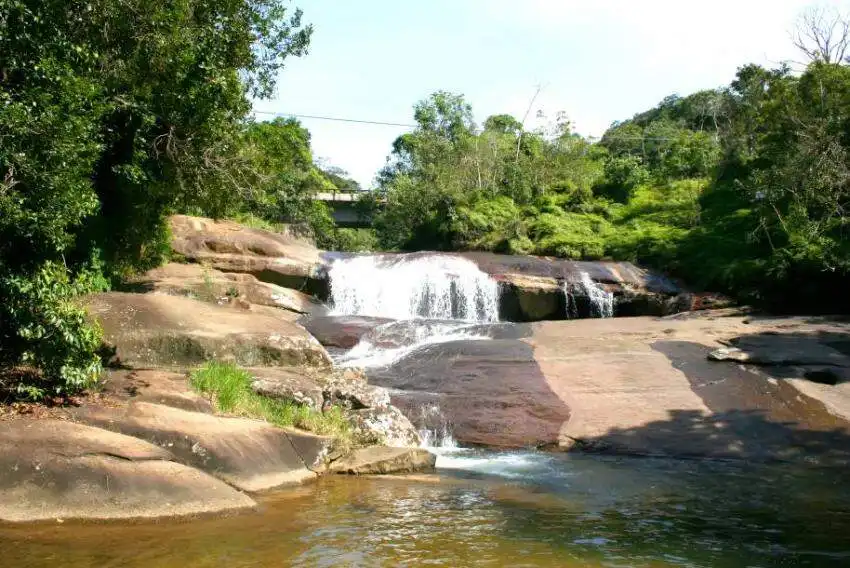 Jovem de 20 anos morre afogado na Cachoeira do Prumirim em Ubatuba