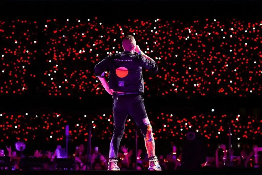 Show do Coldplay em São Paulo foi o que menos devolveu pulseiras no mundo