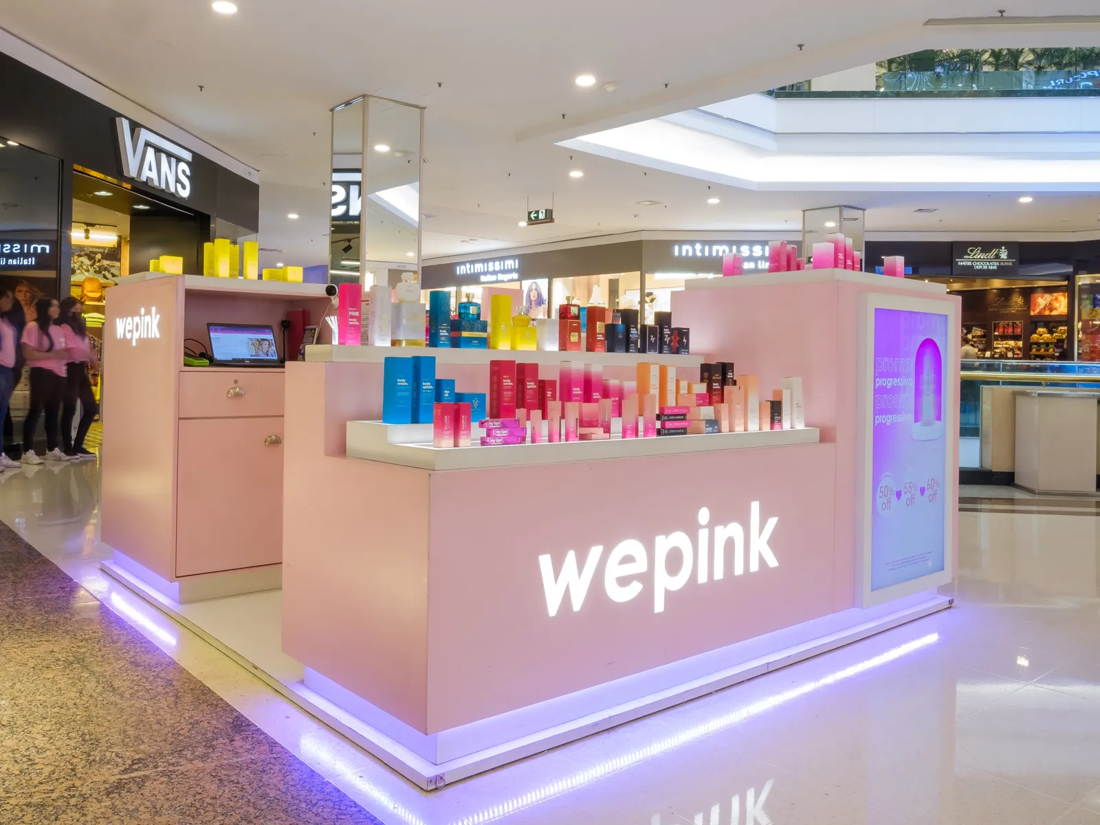 Wepink inaugura quiosque no CenterVale Shopping