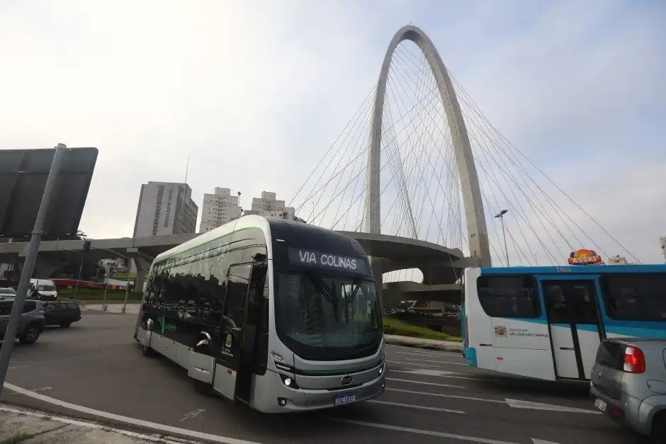 Prefeitura amplia frota de ônibus da linha verde, em São José