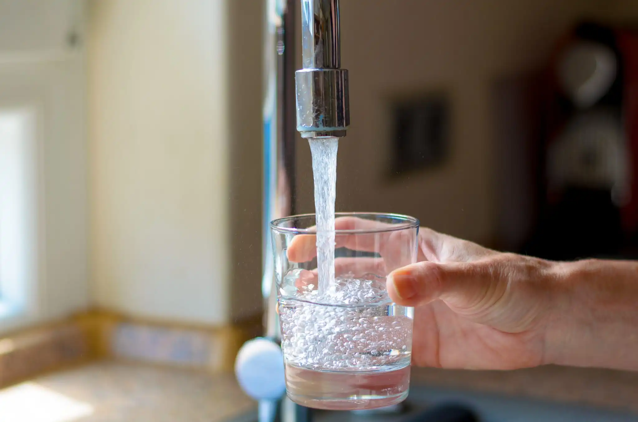Onda de calor e alta de 60% no consumo: Governo de SP dá dicas para economizar água