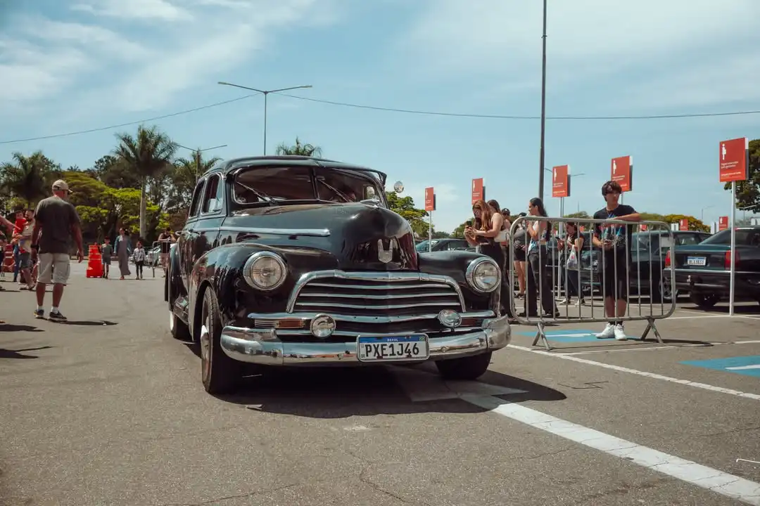 5ª Edição do Tsuru Drive Retrô reúne apaixonados por carros antigos no Shopping Jardim Oriente 