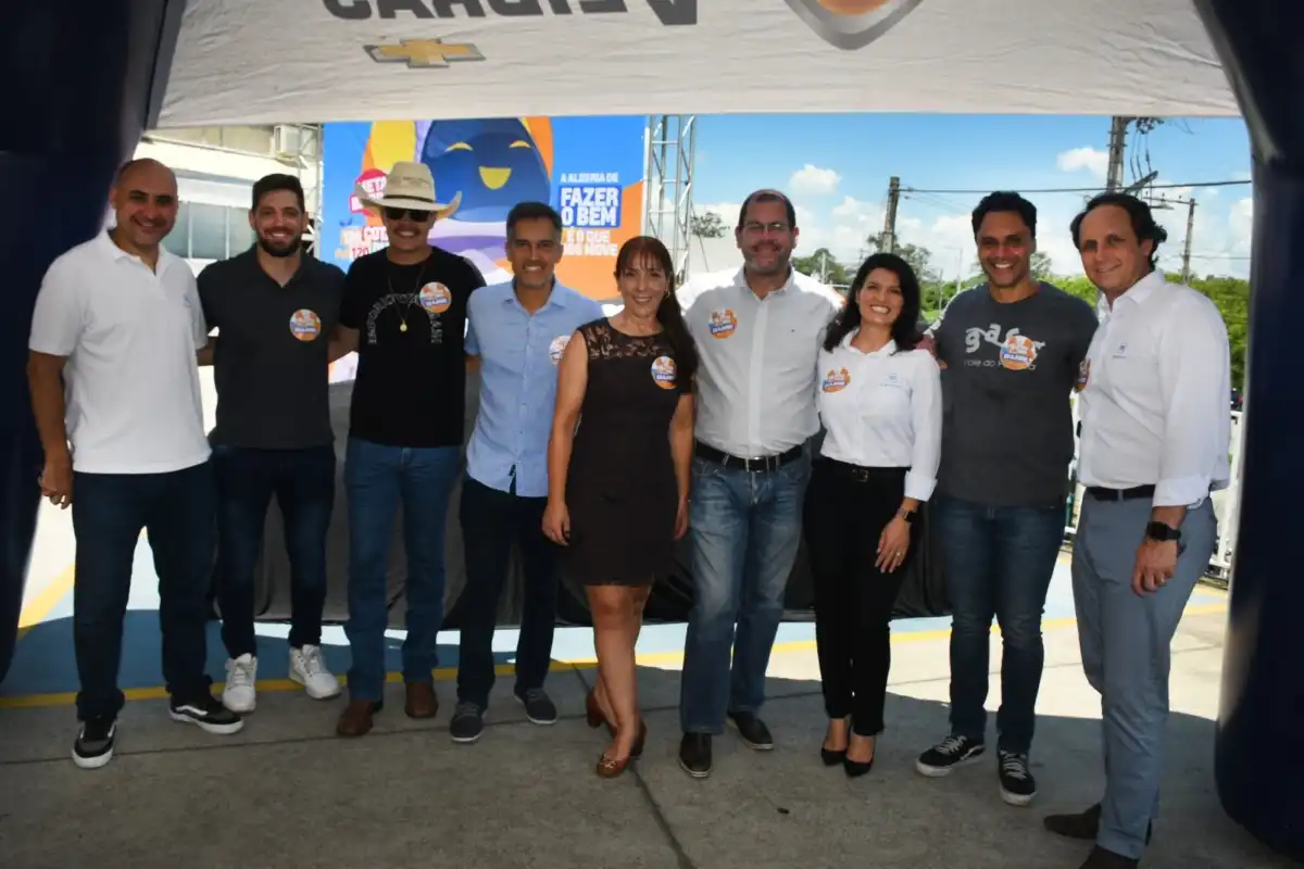 Veículo 0KM é entregue ao GAAC pelo 4°ano em ação solidária da Veibras