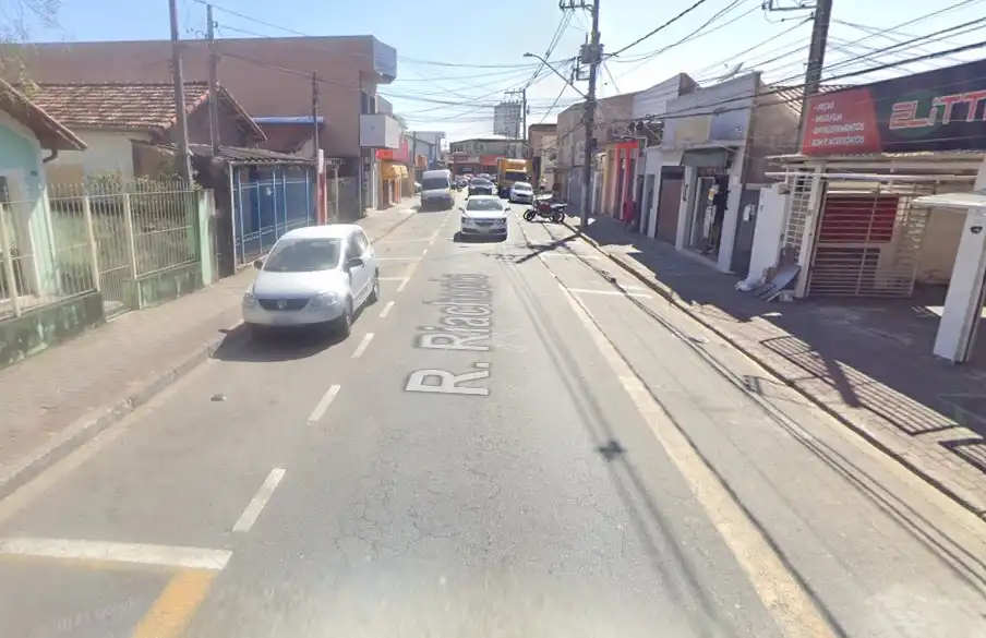 Homem é preso após 4 tentativas fracassadas de crimes com arma de brinquedo