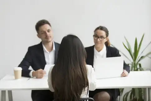 Entrevista de emprego: pesquisa destaca a importância do recrutamento humanizado para a saúde mental de candidatos