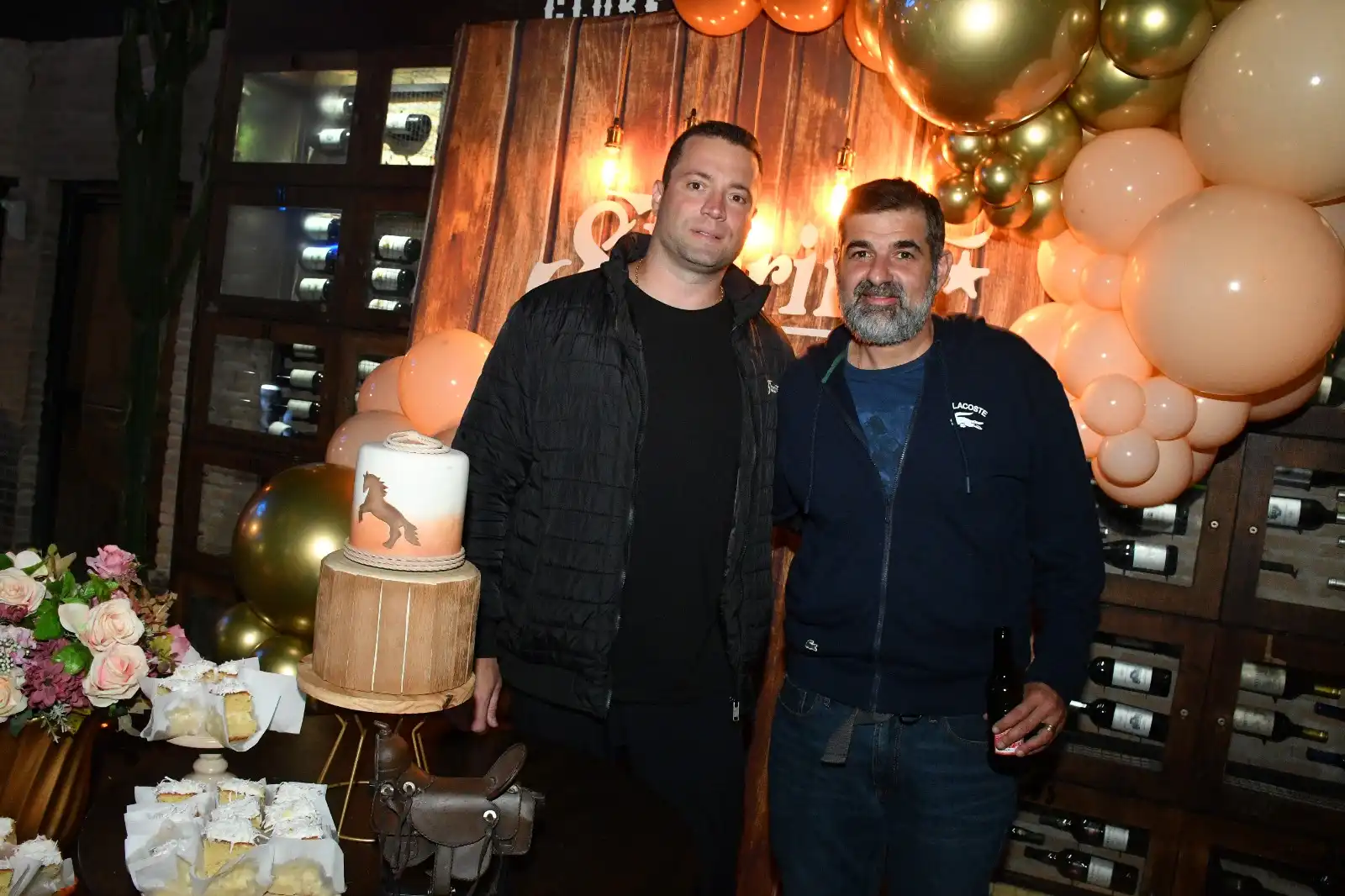 Sheriff celebra 4 anos em grande estilo