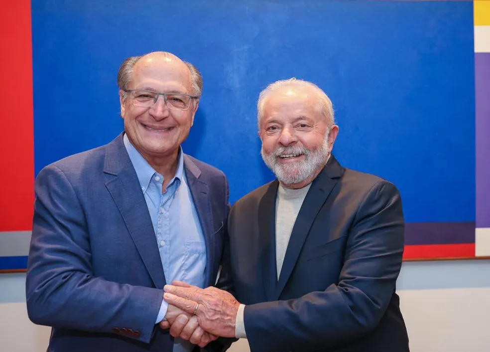 Lula confirma Alckmin como seu vice na disputa pela reeleiçãoAs eleições presidenciais de 2026 estão marcadas para outubro