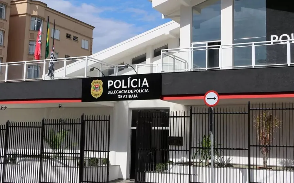 Mulher corta pênis do marido após descobrir traição com sobrinha e é presa em Atibaia