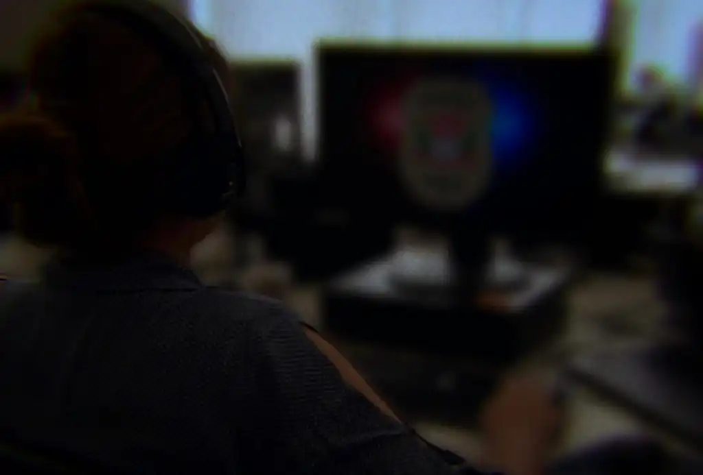 Polícia Civil de SP se infiltra em comunidades digitais para combater pornografia infantil