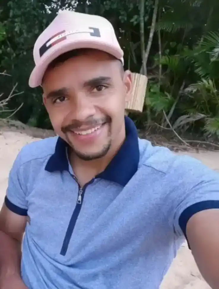 Motorista de app deixa carro em São José dos Campos e desaparece; veja o vídeo