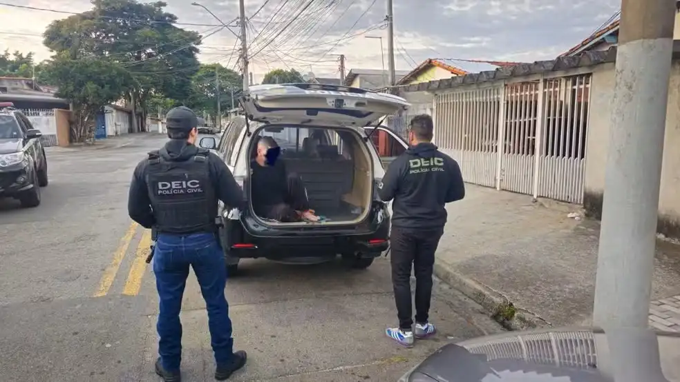 Polícia Civil prende suspeito de envolvimento na morte de mecânico em São José