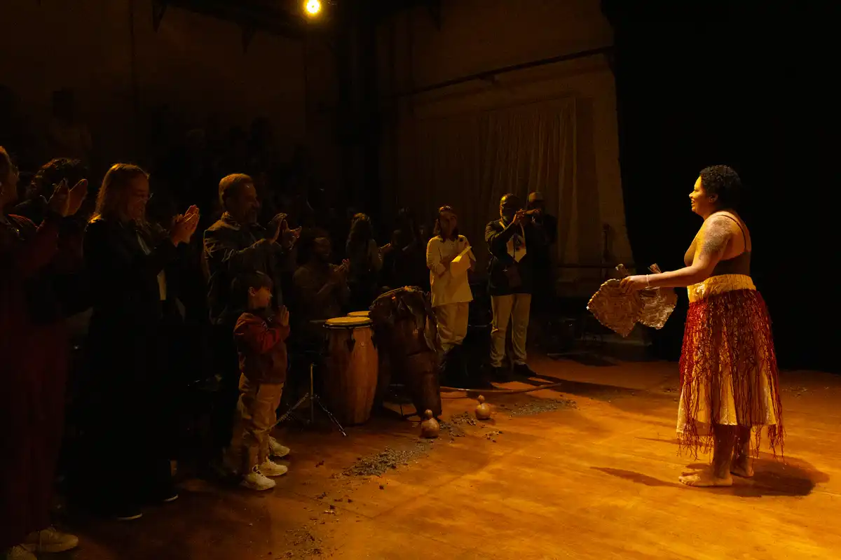 Espetáculo “Espada Espelho” une dança e música afro-brasileira em São José dos Campos
