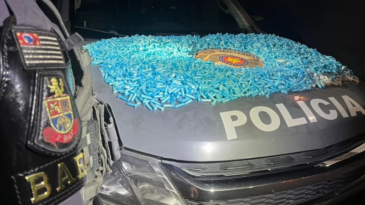 BAEP de Jacareí apreende mais de 5 mil pinos de cocaína em casa no Vl. São João