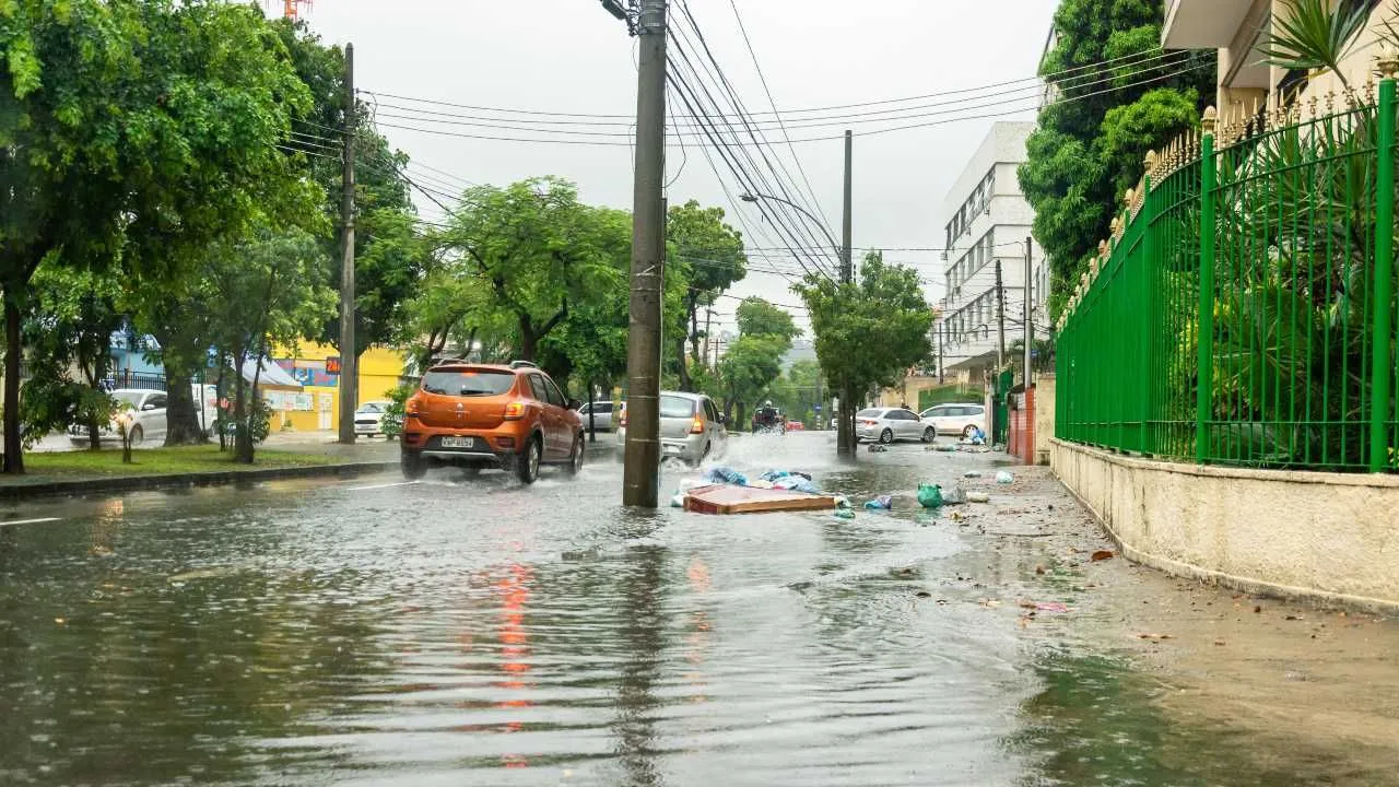 Waze fecha parceria com Governo de SP para alertar eventuais alagamentos