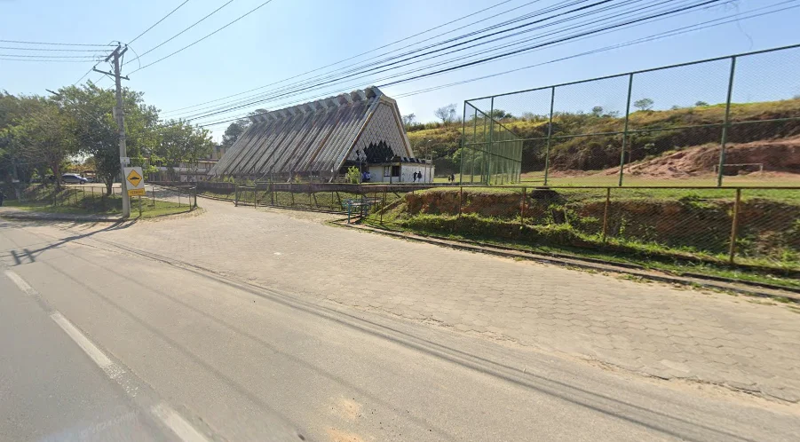 Aluna sofre tentativa de estupro por 4 adolescentes dentro da escola em Cruzeiro