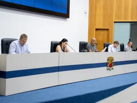<strong>Relatório que aponta falhas da prefeitura de São José na fiscalização da Sabesp é aprovado na Câmara</strong>