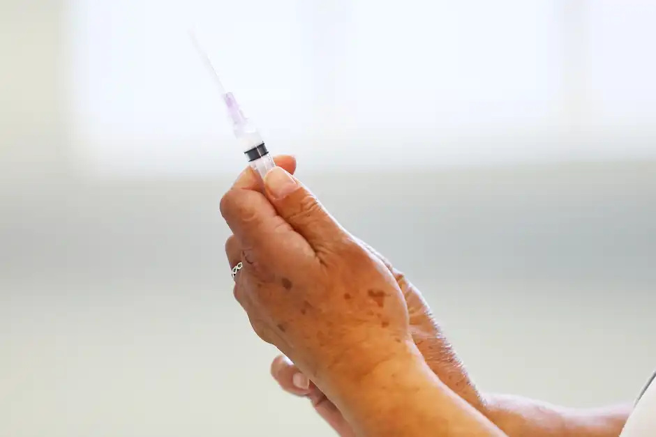 São José e Jacareí oferecem vacina contra a bronquiolite para gestantes