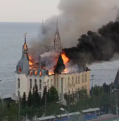 Ataque Russo deixa "Castelo do Harry Potter" destruído na Ucrânia