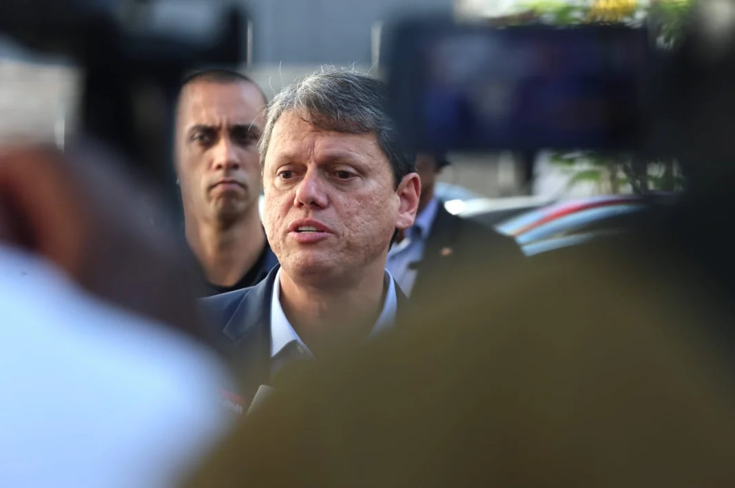 Governo de São Paulo anuncia contratação de 550 psicólogos e segurança privada