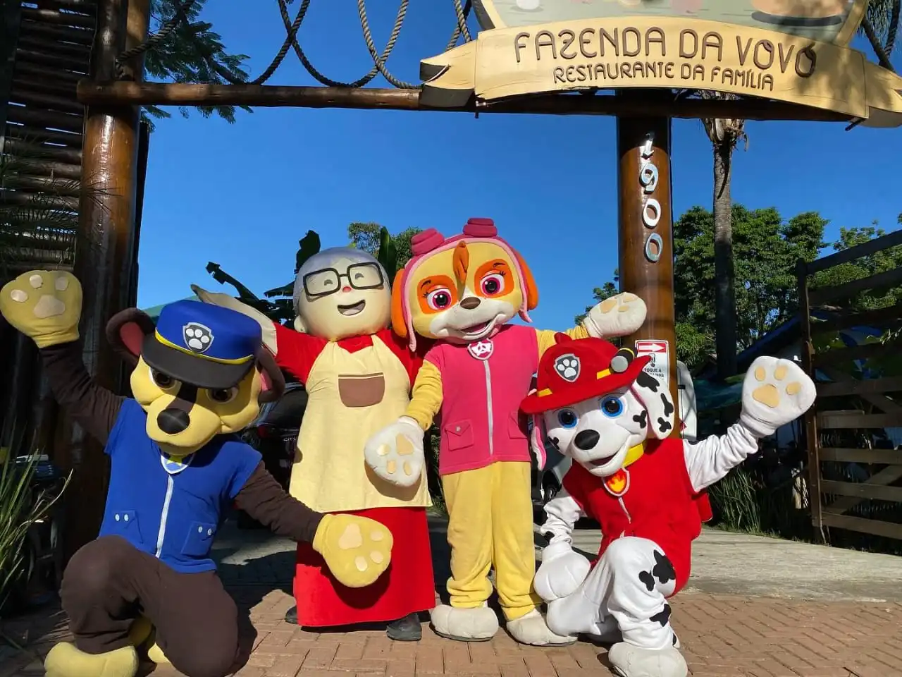 Dia das crianças: Patrulha Canina, Stitch e Angel animam final de semana na Fazenda da Vovó em São José
