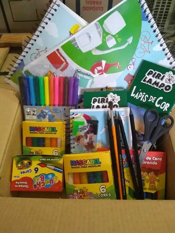 Taubaté conclui compra de kits do material escolar após 4 meses do início das aulas