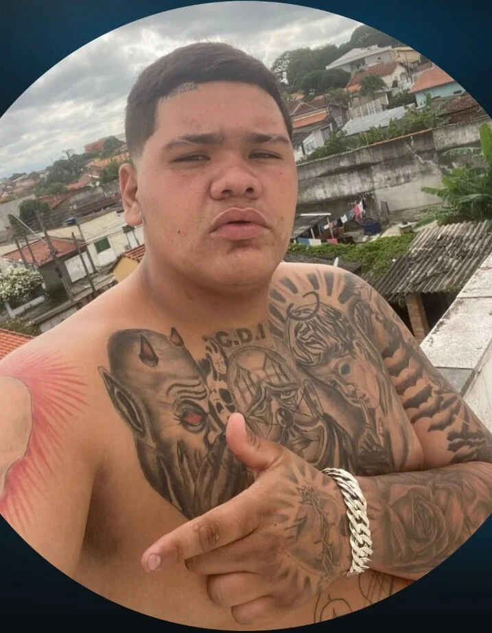 Homem é morto com tiros de fuzil em distribuidora de água e gás em Lorena 