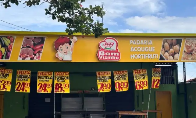 Comerciante é morto a tiros em estacionamento da própria família em São José