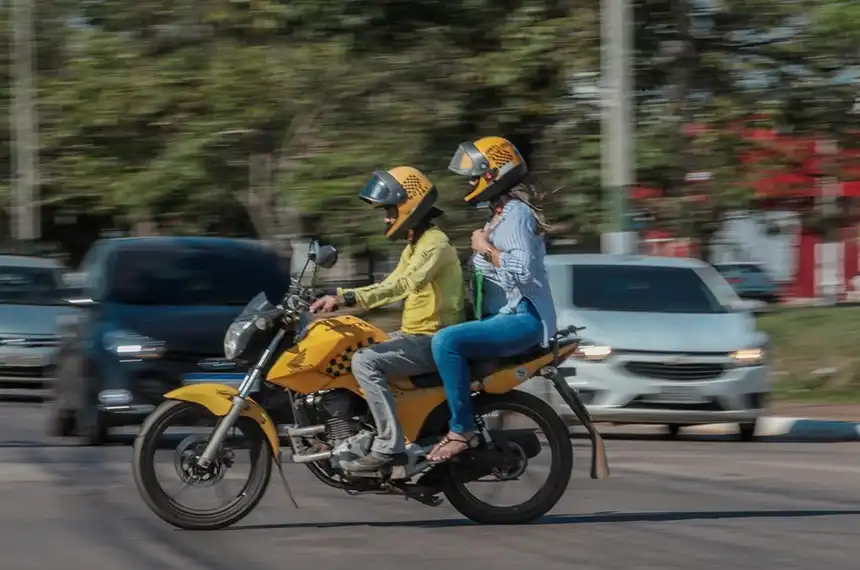 Câmara de São José dos Campos começa a debater regulamentação dos mototáxis