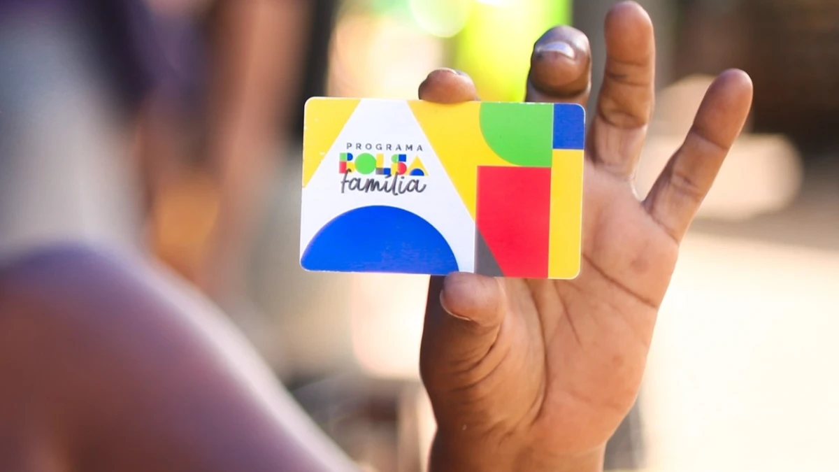 Bolsa Família terá reajuste e valor mínimo subirá para R$ 691 a partir de outubro