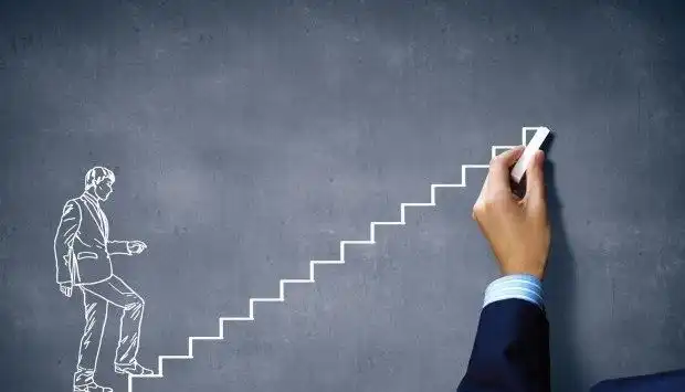 Você já imaginou subir uma escada onde o primeiro degrau é o mais alto de todos e depois eles ficam mais equilibrados?