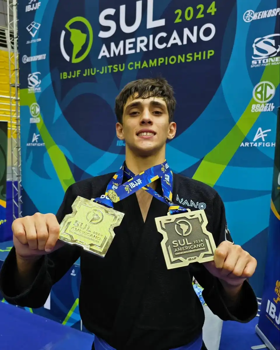 Joseense de 17 anos vence o Sul-Americano de Jiu-Jitsu