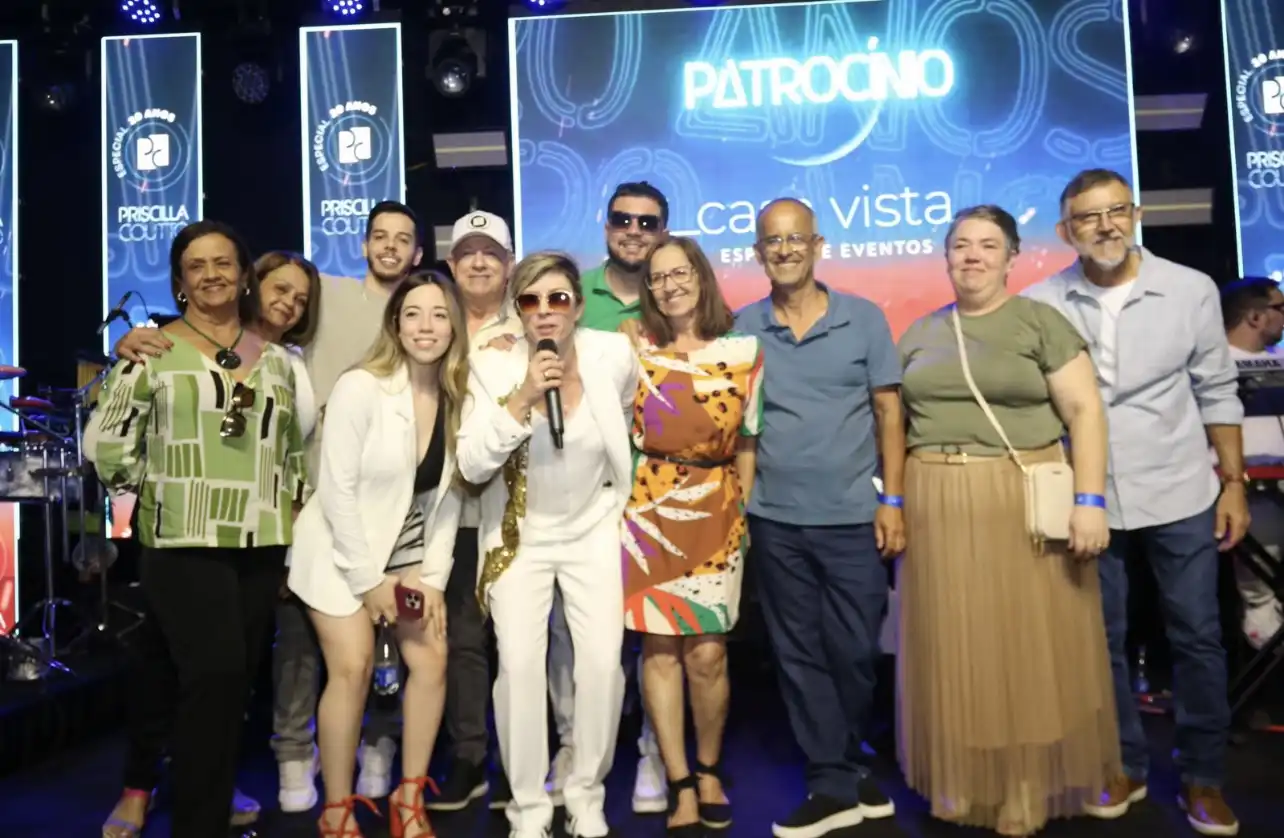 Priscilla Coutto comemora 20 anos de carreira em evento no Espaço Casa Vista, em São José