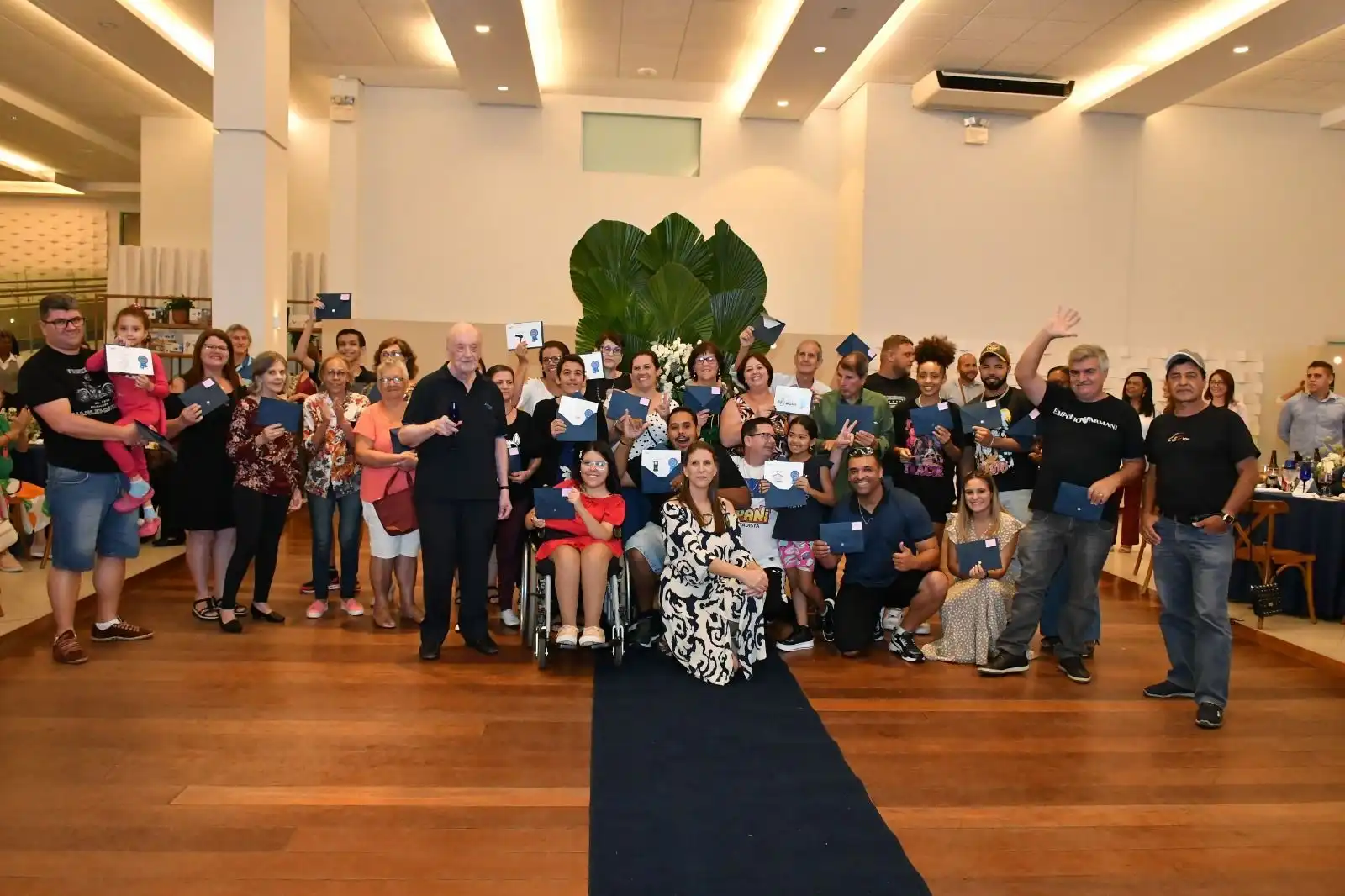 Aussel comemora 30 anos com evento beneficente
