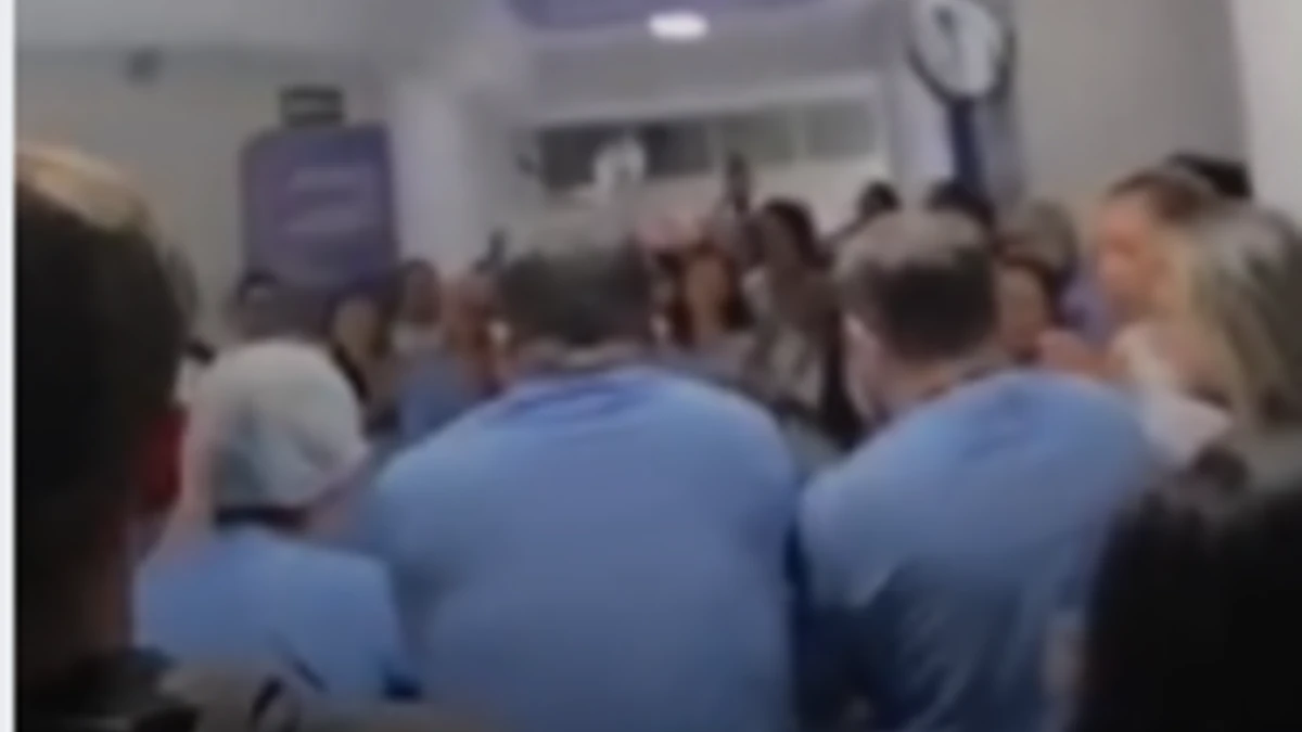 Corredor de aplausos marca despedida de Miguel, de 14 anos, antes da doação de órgãos