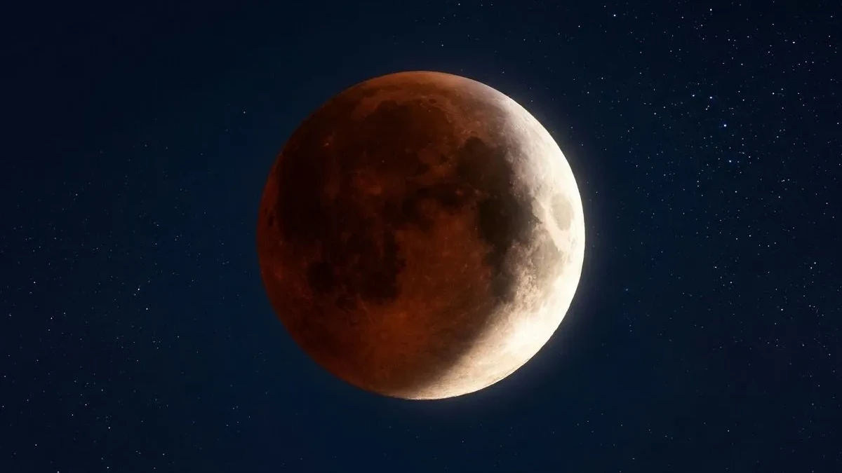 Eclipse lunar parcial poderá ser visto a olho nu no Brasil