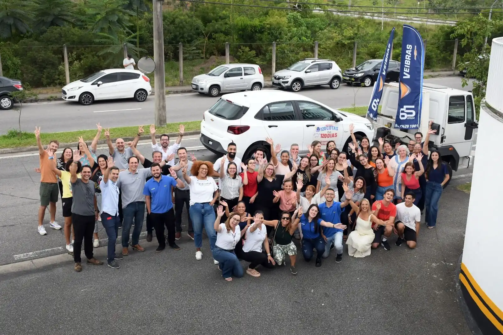 Chevrolet Veibras celebra 3ª doação de Onix 0km ao Gacc