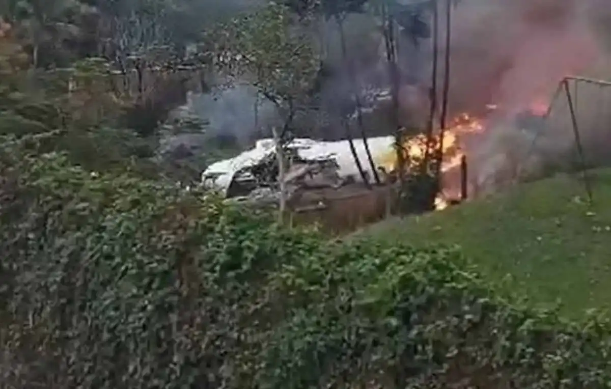 Dez pessoas chegaram atrasadas e não embarcaram em avião que caiu em Vinhedo
