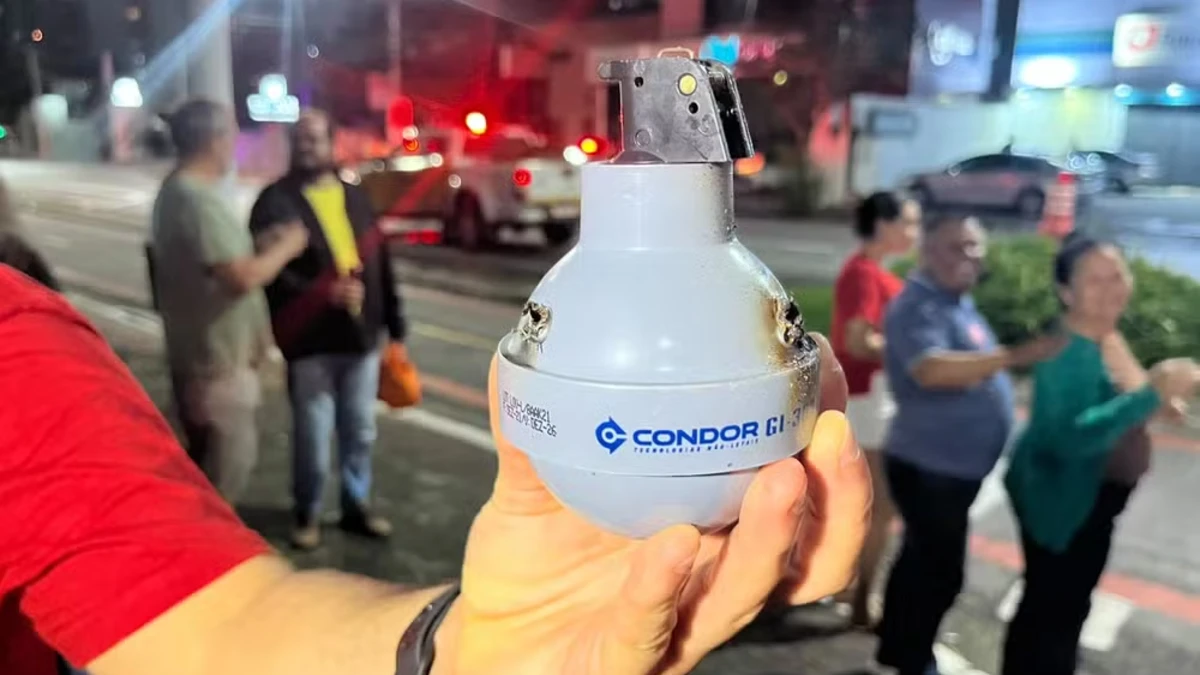 GCM usa gás lacrimogêneo durante comemoração de apoiadores de Lula em SJC