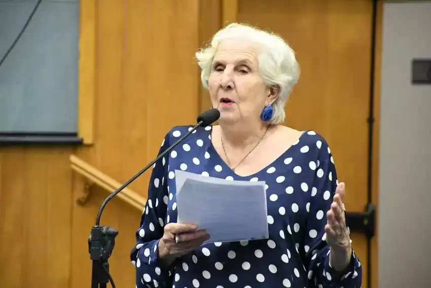 A vereadora de São José dos Campos, Dulce Rita, se desfiliou hoje (02) do PSDB, após 12 anos de história no partido.
